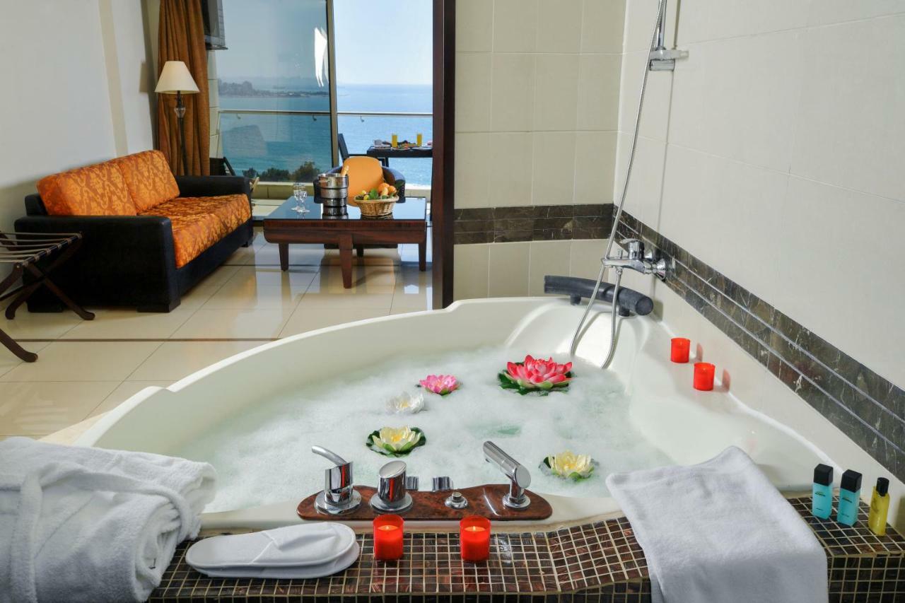 Hollywood Inn Boutique Hotel จูนิเย ภายนอก รูปภาพ