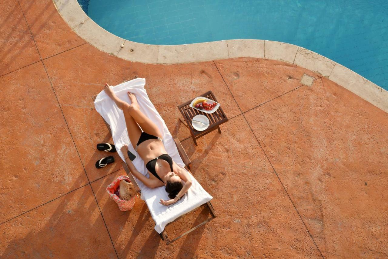 Hollywood Inn Boutique Hotel จูนิเย ภายนอก รูปภาพ
