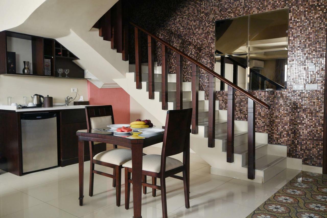 Hollywood Inn Boutique Hotel จูนิเย ภายนอก รูปภาพ