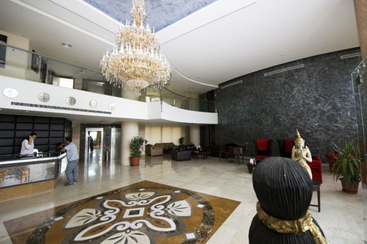 Hollywood Inn Boutique Hotel จูนิเย ภายนอก รูปภาพ